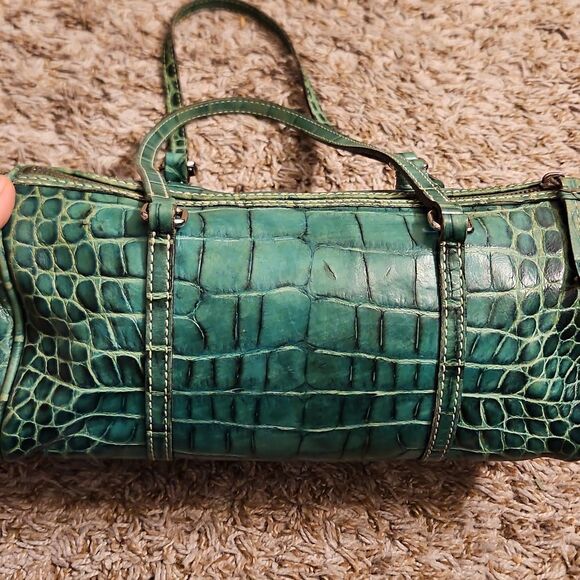 Dooney and Bourke Green Crocodile-Embossed Barrel Bag - Picture 5 of 12